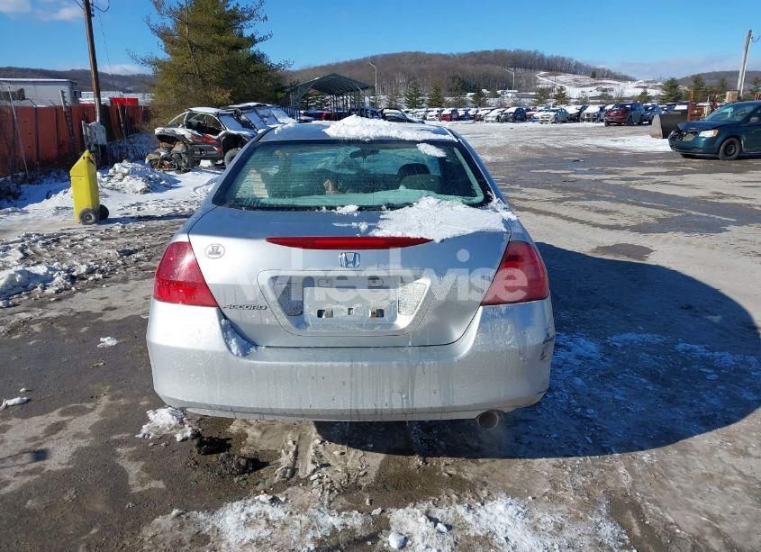 Photo 17 of 2007 Honda Accord 2.4 VP (VIN 1HGCM56147A047455)