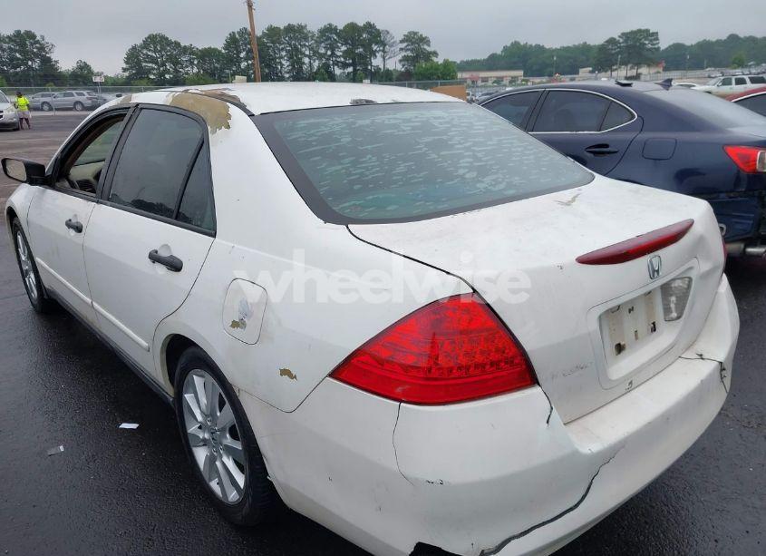Photo 3 of 2007 Honda Accord 2.4 VP (VIN 1HGCM56147A074669)