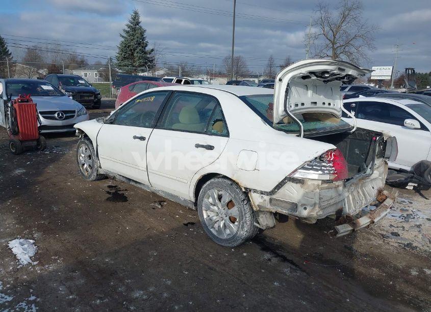 Photo 3 of 2006 Honda Accord 2.4 VP (VIN 1HGCM56156A025964)