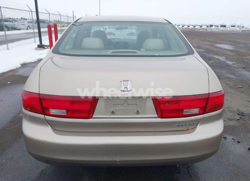 Photo 16 of 2005 Honda Accord 2.4 DX (VIN 1HGCM56165A124078)