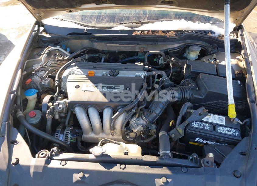 Photo 10 of 2005 Honda Accord 2.4 DX (VIN 1HGCM56165A179176)