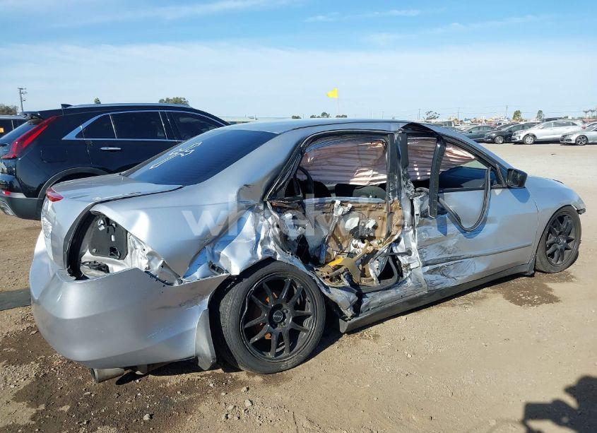 Photo 6 of 2006 Honda Accord 2.4 VP (VIN 1HGCM56166A047021)