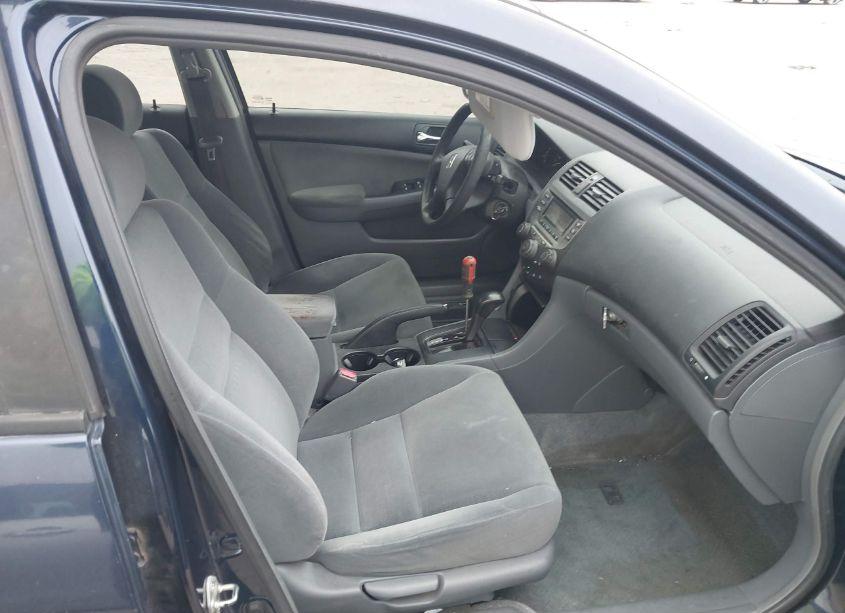 Photo 5 of 2007 Honda Accord 2.4 VP (VIN 1HGCM56167A105100)