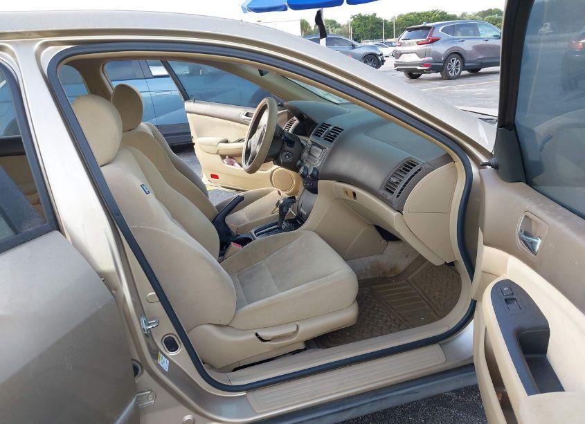Photo 5 of 2007 Honda Accord 2.4 VP (VIN 1HGCM56167A186132)