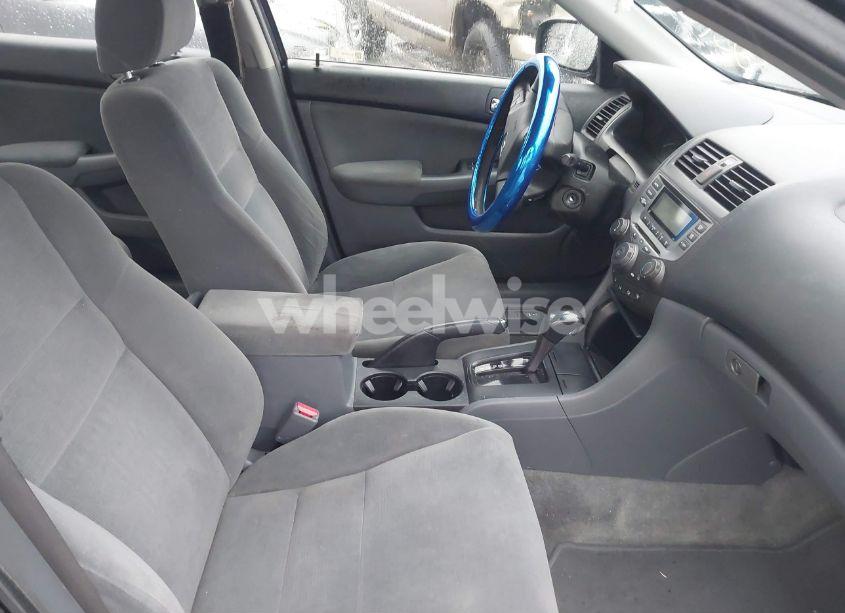 Photo 5 of 2007 Honda Accord 2.4 VP (VIN 1HGCM56167A213006)