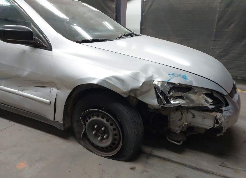 Photo 6 of 2004 Honda Accord 2.4 DX (VIN 1HGCM56174A099755)