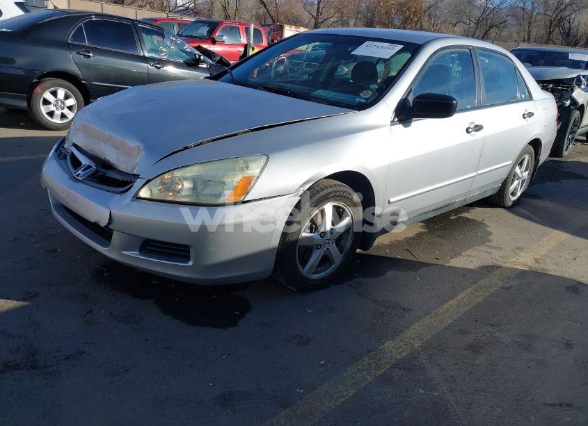 Photo 2 of 2006 Honda Accord 2.4 VP (VIN 1HGCM56176A075135)