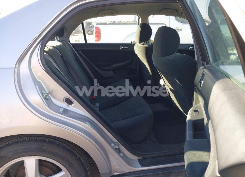 Photo 8 of 2006 Honda Accord 2.4 VP (VIN 1HGCM56176A075135)