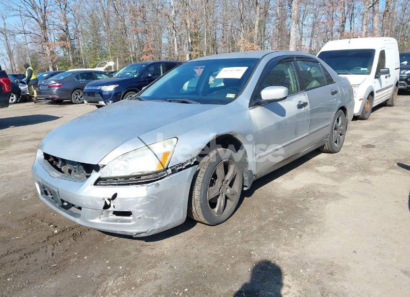 Photo 2 of 2007 Honda Accord 2.4 VP (VIN 1HGCM56177A016720)