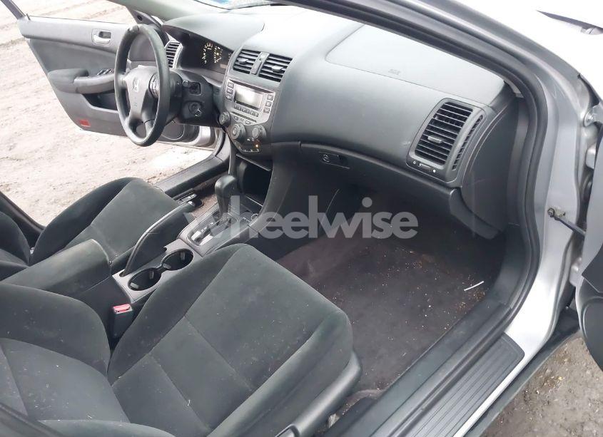 Photo 5 of 2007 Honda Accord 2.4 VP (VIN 1HGCM56177A026406)