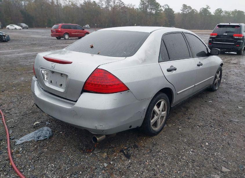 Photo 4 of 2007 Honda Accord 2.4 VP (VIN 1HGCM56177A070745)