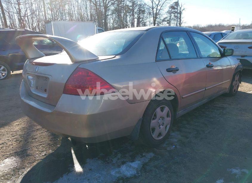 Photo 4 of 2006 Honda Accord 2.4 VP (VIN 1HGCM56186A050826)