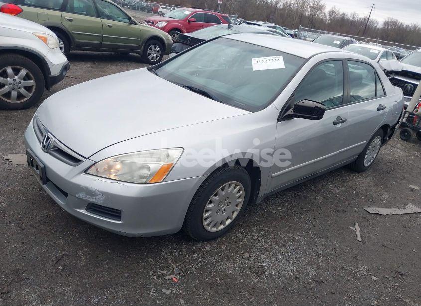 Photo 2 of 2006 Honda Accord 2.4 VP (VIN 1HGCM56186A093837)