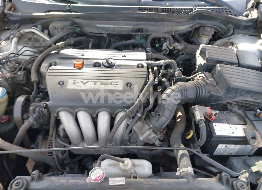 Photo 10 of 2006 Honda Accord 2.4 VP (VIN 1HGCM56196A015132)