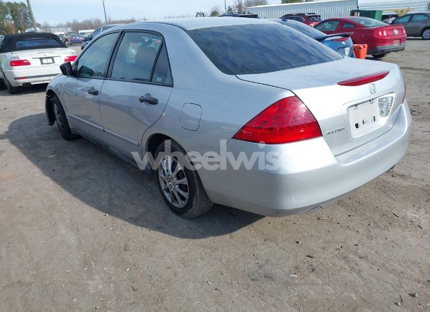 Photo 3 of 2006 Honda Accord 2.4 VP (VIN 1HGCM56196A015132)