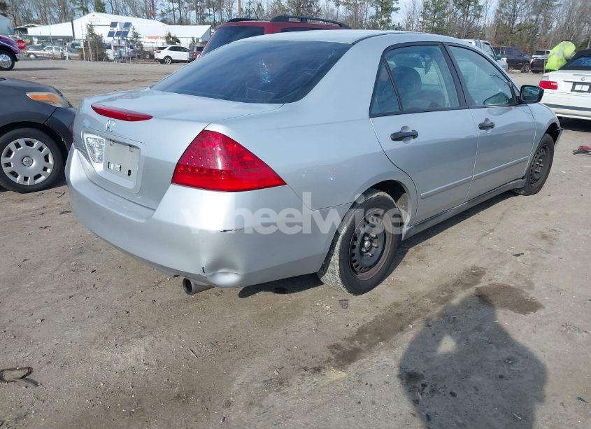 Photo 4 of 2006 Honda Accord 2.4 VP (VIN 1HGCM56196A015132)