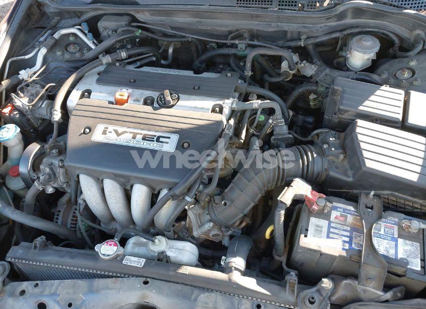 Photo 10 of 2006 Honda Accord 2.4 VP (VIN 1HGCM56196A130894)