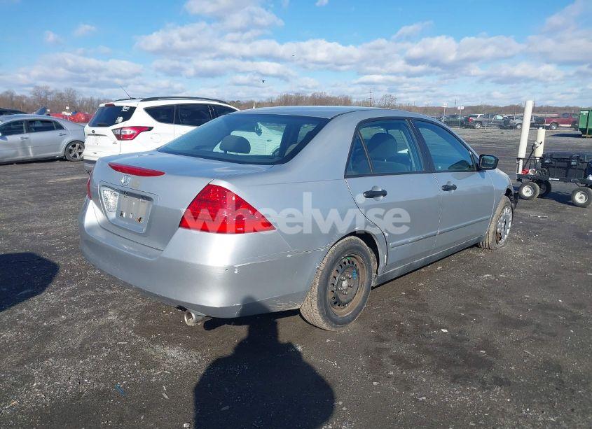 Photo 4 of 2007 Honda Accord 2.4 VP (VIN 1HGCM56197A163623)