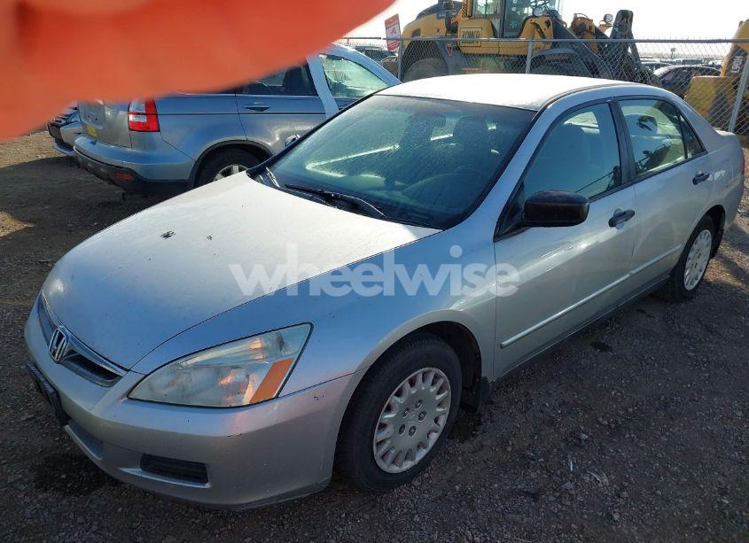 Photo 2 of 2007 Honda Accord 2.4 VP (VIN 1HGCM561X7A032135)