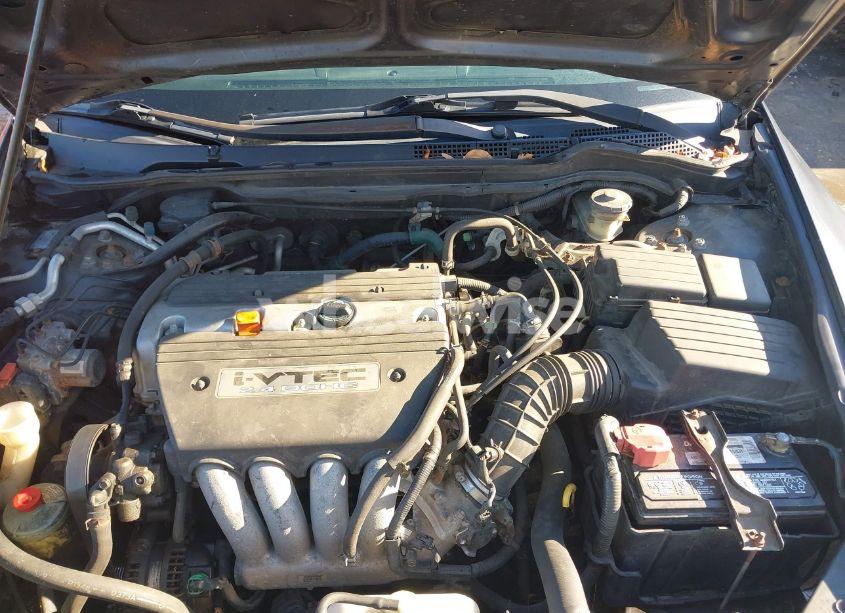 Photo 10 of 2003 Honda Accord 2.4 LX (VIN 1HGCM56303A072851)