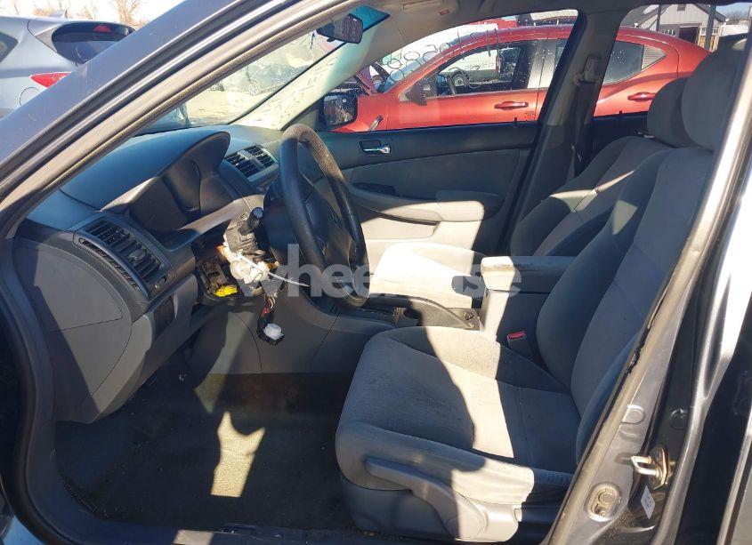 Photo 5 of 2003 Honda Accord 2.4 LX (VIN 1HGCM56303A072851)