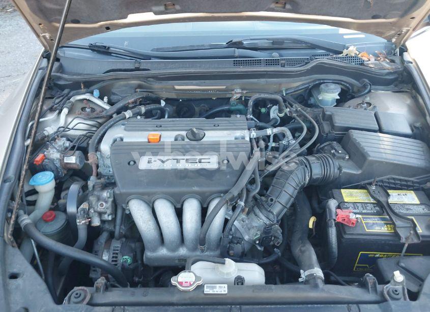 Photo 10 of 2004 Honda Accord 2.4 LX (VIN 1HGCM56304A088274)