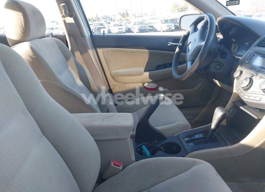 Photo 5 of 2004 Honda Accord 2.4 LX (VIN 1HGCM56304A088274)