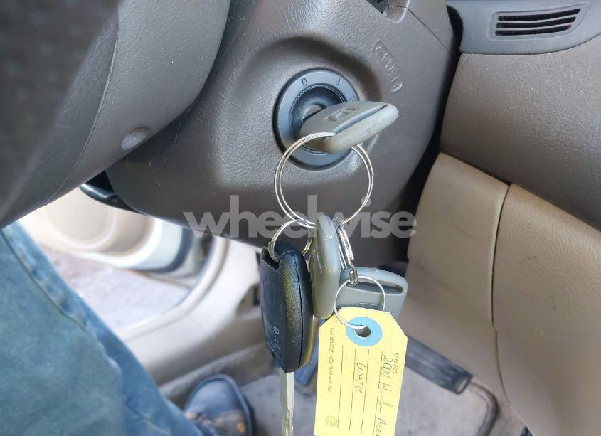 Photo 11 of 2004 Honda Accord 2.4 LX (VIN 1HGCM56304A125341)
