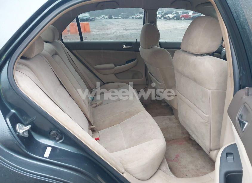 Photo 8 of 2004 Honda Accord 2.4 LX (VIN 1HGCM56304A132757)