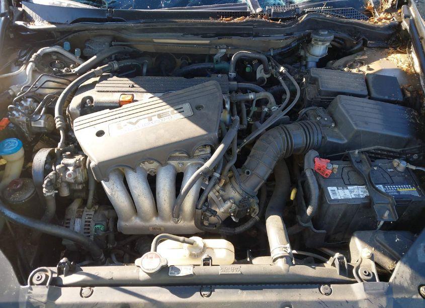 Photo 10 of 2004 Honda Accord 2.4 LX (VIN 1HGCM56304A144536)