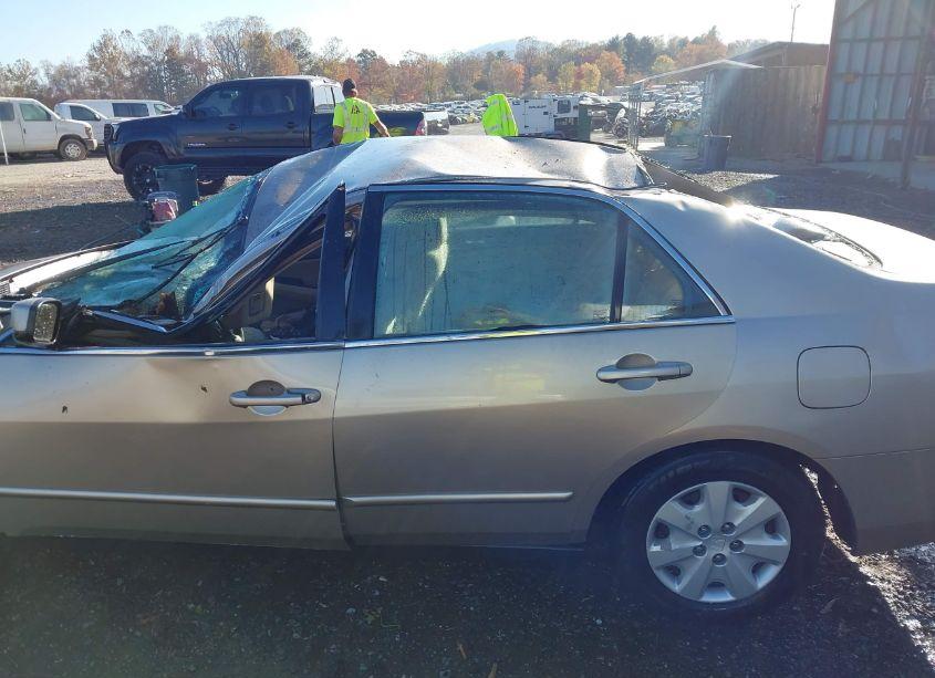 Photo 13 of 2004 Honda Accord 2.4 LX (VIN 1HGCM56304A144536)