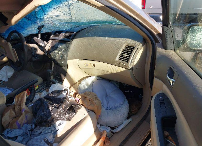 Photo 5 of 2004 Honda Accord 2.4 LX (VIN 1HGCM56304A144536)
