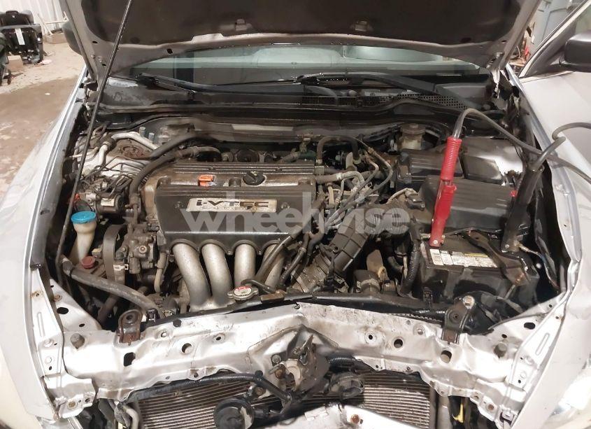 Photo 10 of 2004 Honda Accord 2.4 LX (VIN 1HGCM56304A148294)