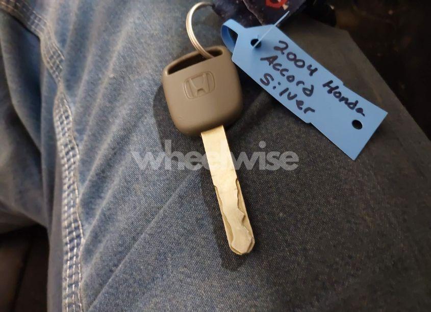 Photo 11 of 2004 Honda Accord 2.4 LX (VIN 1HGCM56304A148294)
