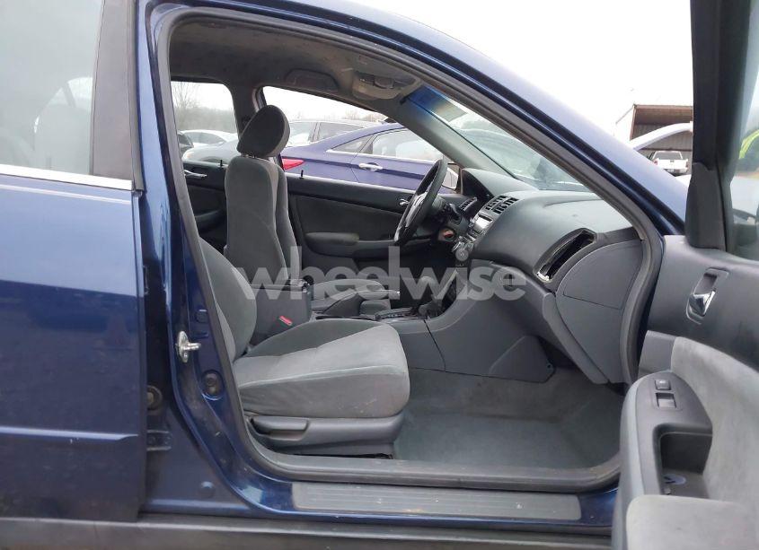 Photo 5 of 2004 Honda Accord 2.4 LX (VIN 1HGCM56304A150496)