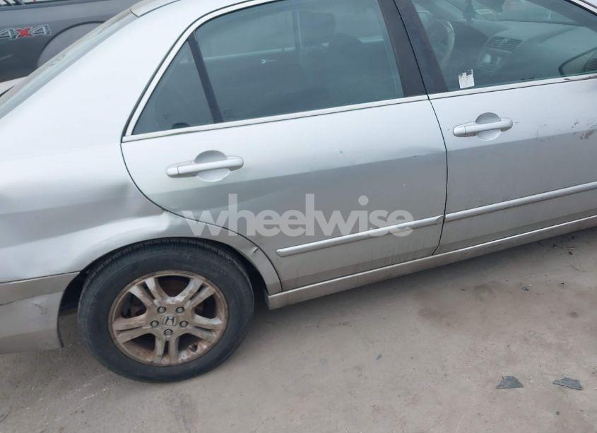 Photo 15 of 2006 Honda Accord 2.4 SE (VIN 1HGCM56306A001086)