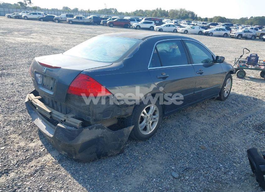 Photo 4 of 2006 Honda Accord 2.4 SE (VIN 1HGCM56306A011147)