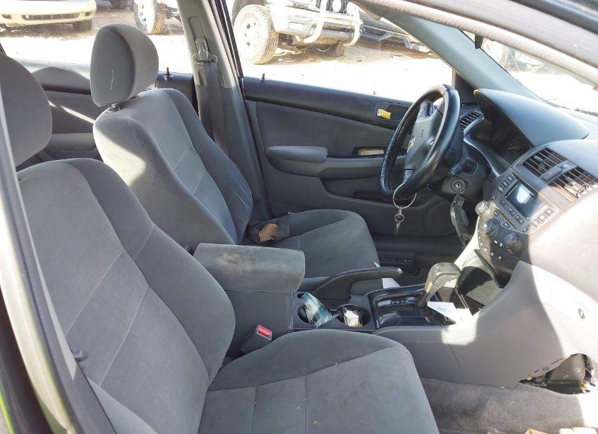 Photo 5 of 2006 Honda Accord 2.4 SE (VIN 1HGCM56306A029972)