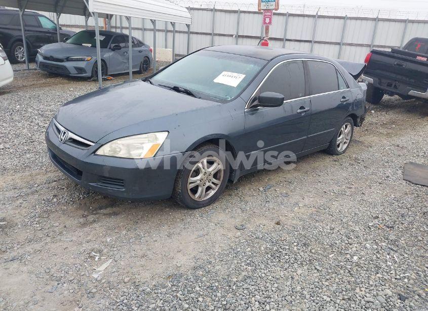 Photo 2 of 2006 Honda Accord 2.4 SE (VIN 1HGCM56306A046447)