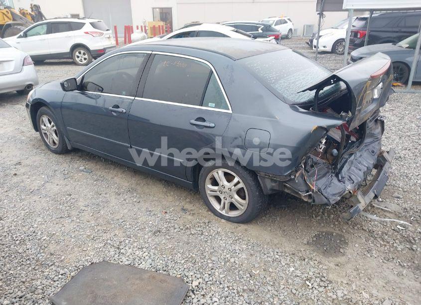 Photo 3 of 2006 Honda Accord 2.4 SE (VIN 1HGCM56306A046447)