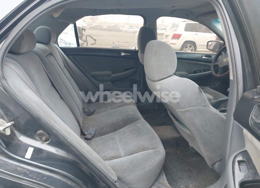 Photo 8 of 2006 Honda Accord 2.4 SE (VIN 1HGCM56306A046447)