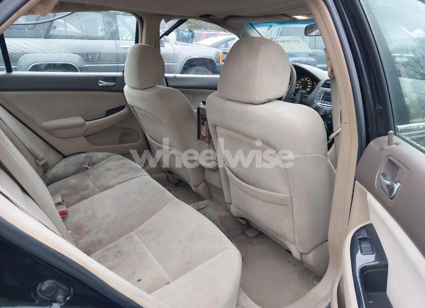 Photo 8 of 2006 Honda Accord 2.4 SE (VIN 1HGCM56306A062910)