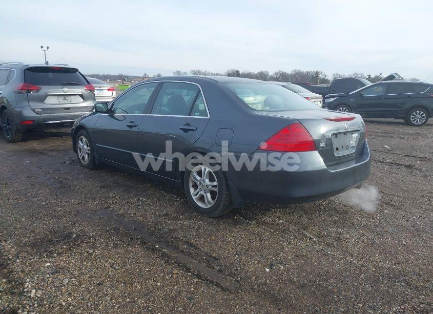 Photo 3 of 2006 Honda Accord 2.4 SE (VIN 1HGCM56306A146709)