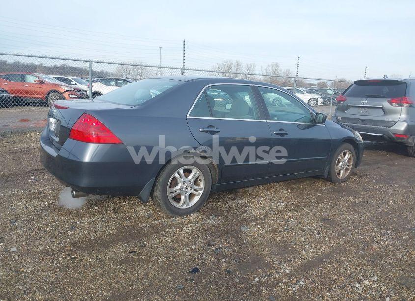 Photo 4 of 2006 Honda Accord 2.4 SE (VIN 1HGCM56306A146709)
