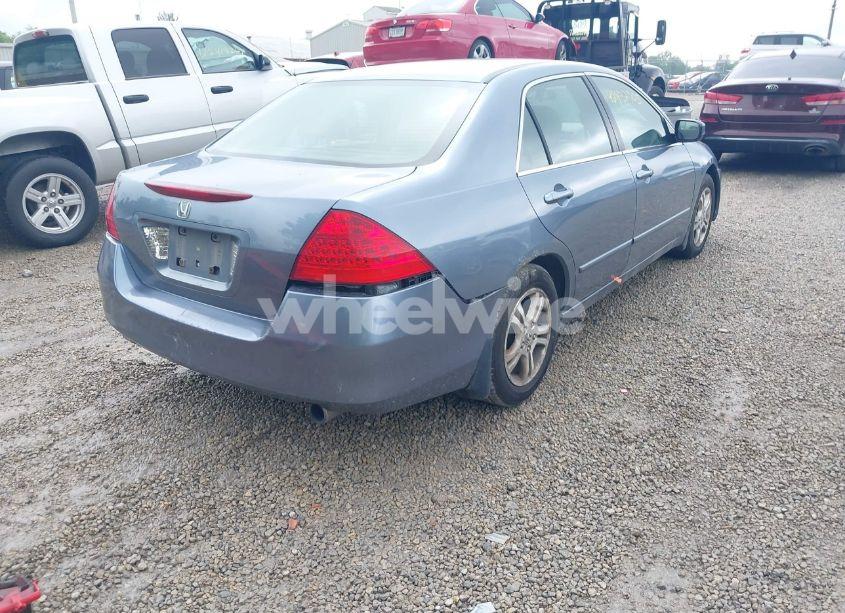 Photo 4 of 2007 Honda Accord 2.4 SE (VIN 1HGCM56307A006385)