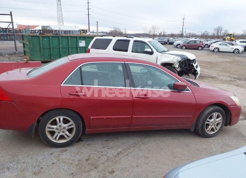 Photo 13 of 2007 Honda Accord 2.4 SE (VIN 1HGCM56307A008430)