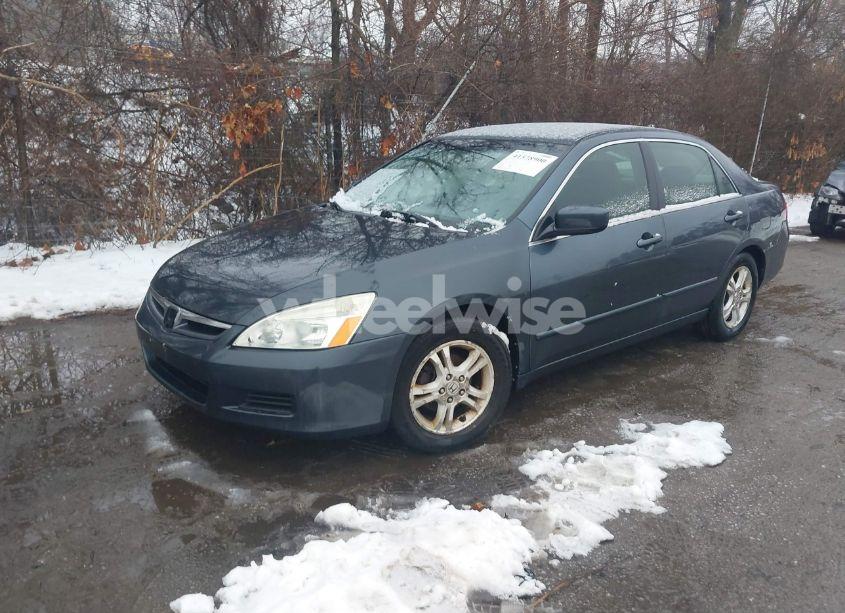 Photo 2 of 2007 Honda Accord 2.4 SE (VIN 1HGCM56307A024997)