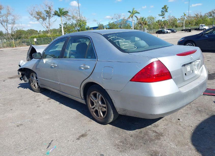 Photo 3 of 2007 Honda Accord 2.4 SE (VIN 1HGCM56307A104770)
