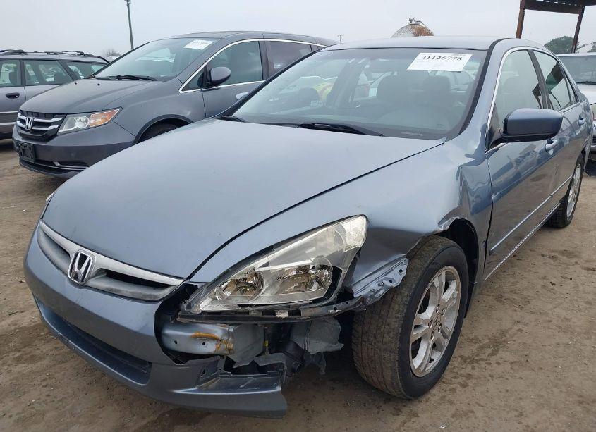 Photo 2 of 2007 Honda Accord 2.4 SE (VIN 1HGCM56307A180831)