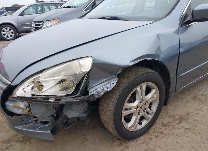 Photo 6 of 2007 Honda Accord 2.4 SE (VIN 1HGCM56307A180831)